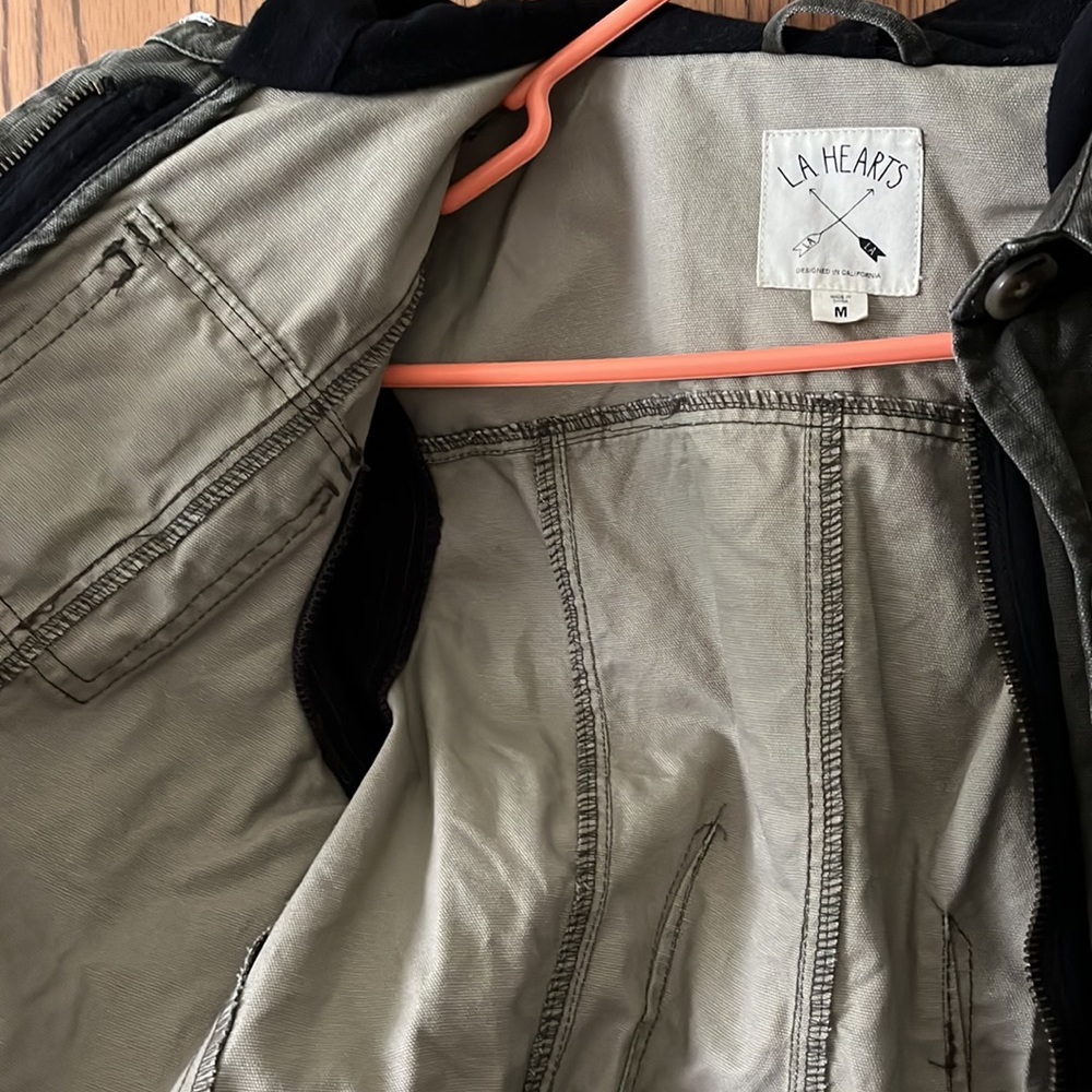 LA Hearts jacket - Picture 8 of 8